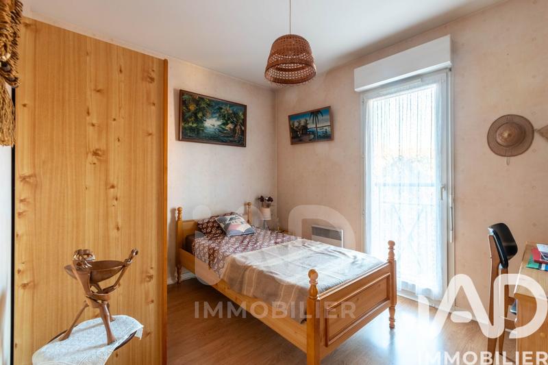 Appartement - 92 m² - 5 pièces