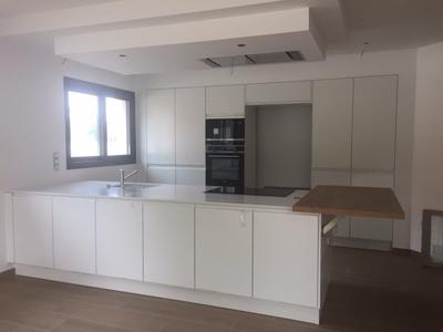 Maison - 143 m² - 5 pièces