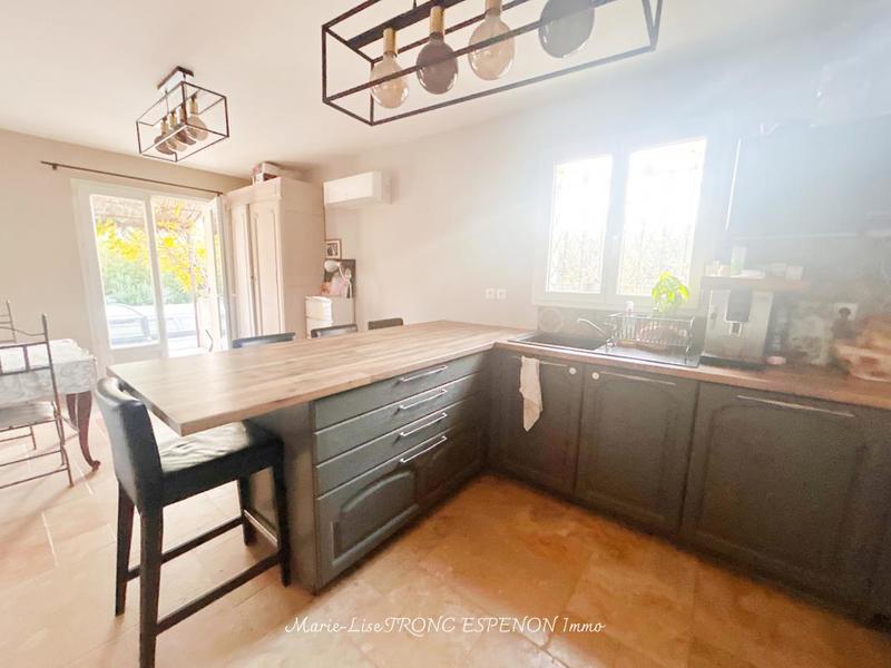 Villa - 96 m² - 6 pièces