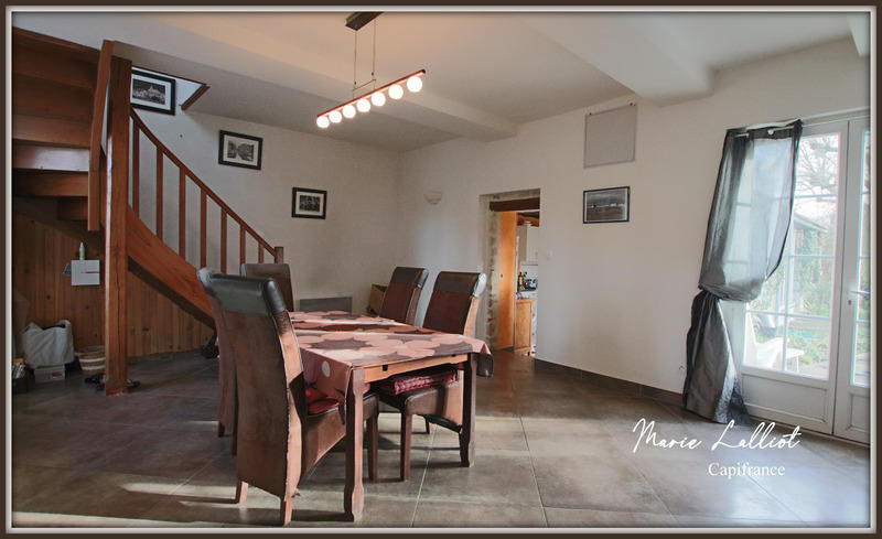 Maison - 111 m² - 5 pièces