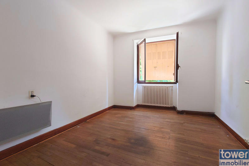 Maison - 83 m² - 5 pièces