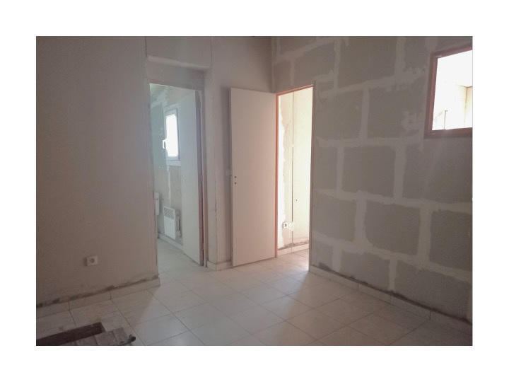 Maison - 250 m² - 9 pièces