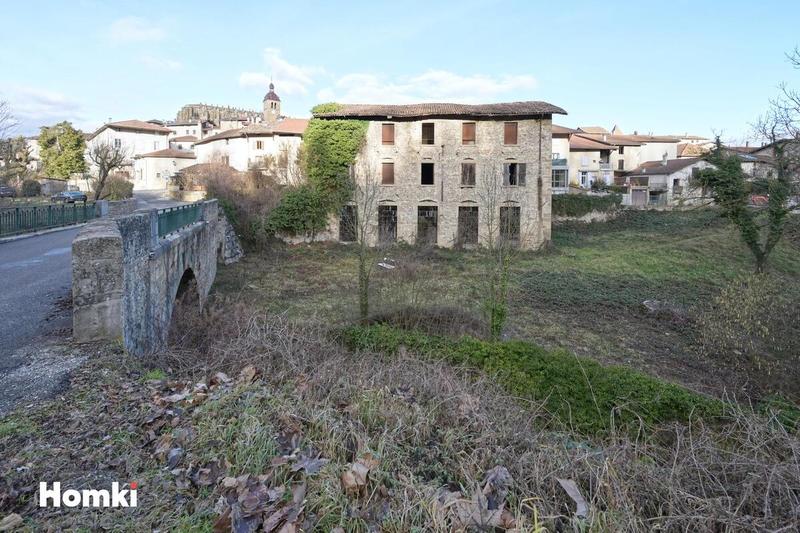 Divers - 742 m² - 30 pièces