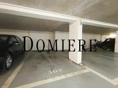 Parking / Garage - 12 m²