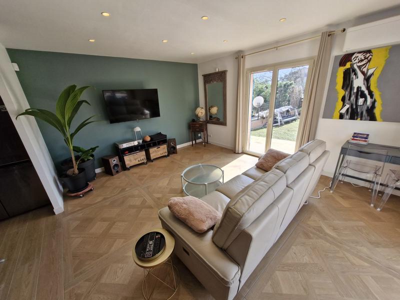 Villa - 103 m² - 4 pièces