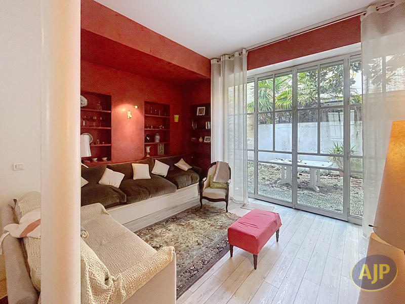 Appartement - 109 m² - 3 pièces