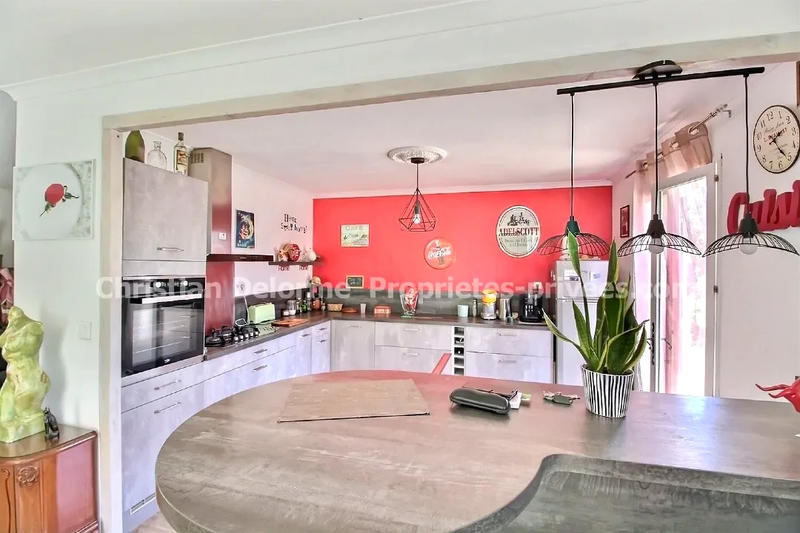 Villa - 170 m² - 7 pièces