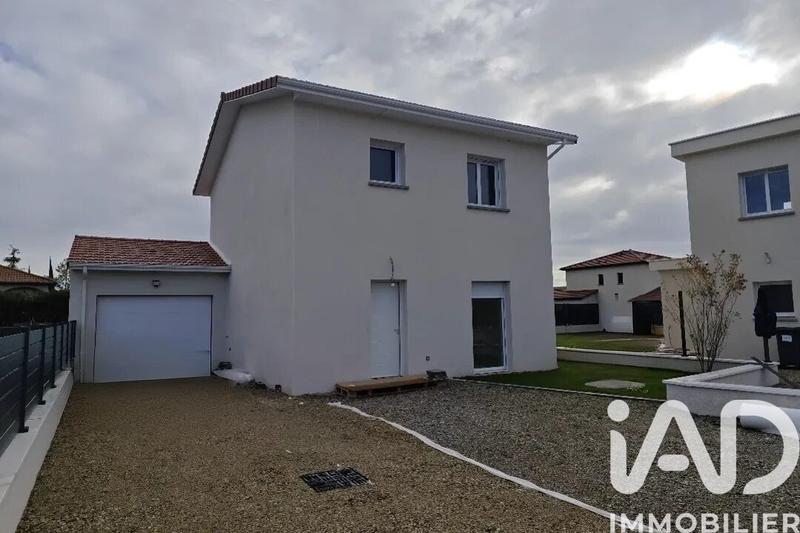 Maison - 102 m² - 5 pièces