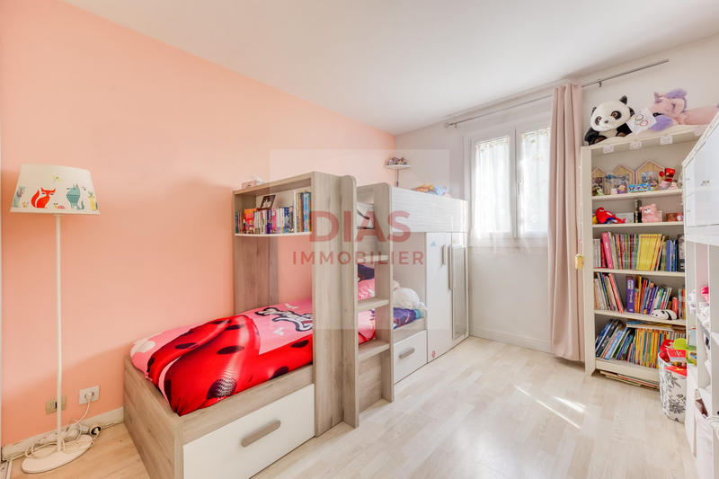 Appartement - 65 m² - 1 pièce