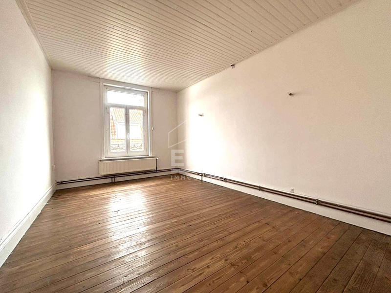 Maison - 97 m² - 6 pièces