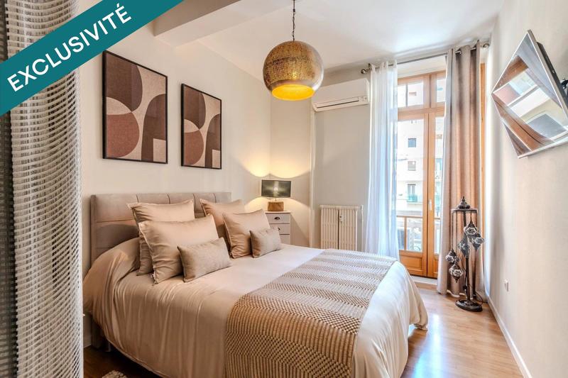 Appartement - 82 m² - 3 pièces