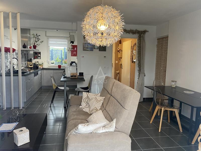 Maison - 85 m² - 4 pièces