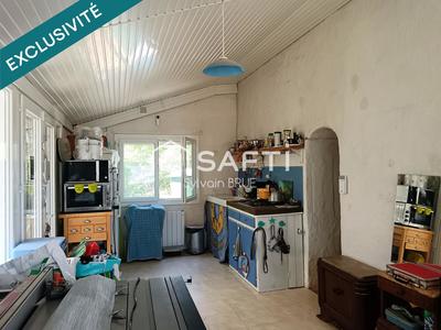 Maison - 64 m² - 4 pièces