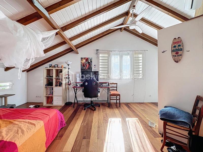 Villa - 295 m² - 10 pièces