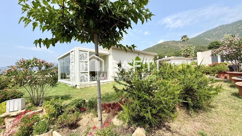 Villa - 104 m² - 4 pièces