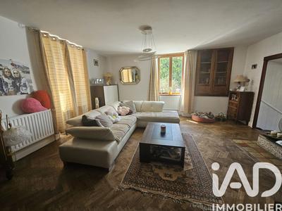 Maison - 371 m² - 11 pièces