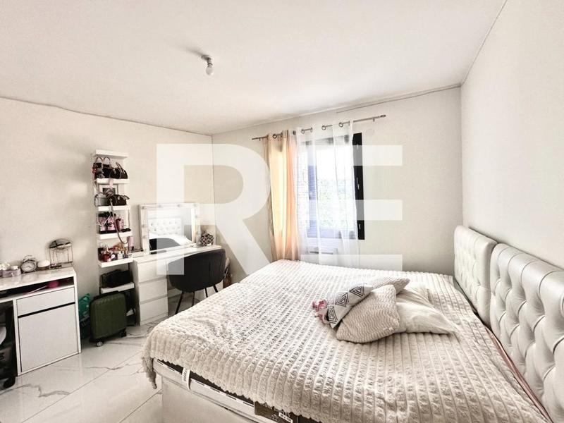 Villa - 100 m² - 4 pièces