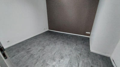 Local commercial - 65 m² - 3 pièces