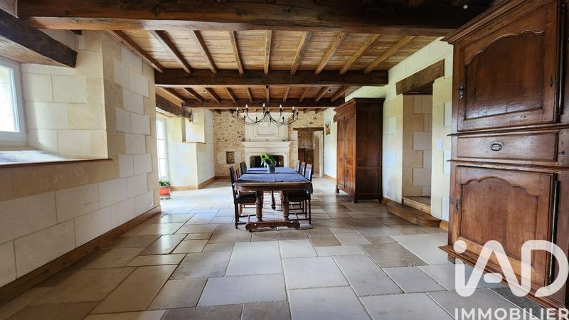 Maison - 342 m² - 11 pièces