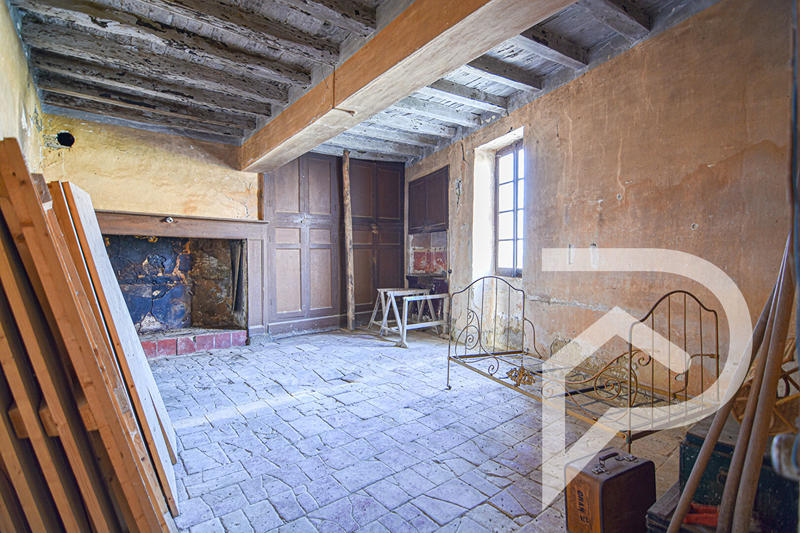 Maison - 260 m² - 7 pièces