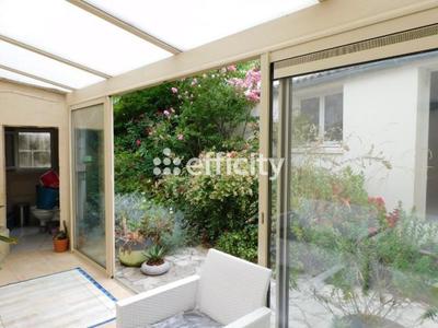 Maison - 170 m² - 5 pièces