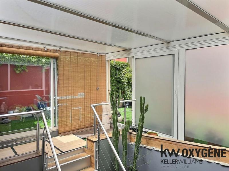 Loft - 113 m² - 4 pièces