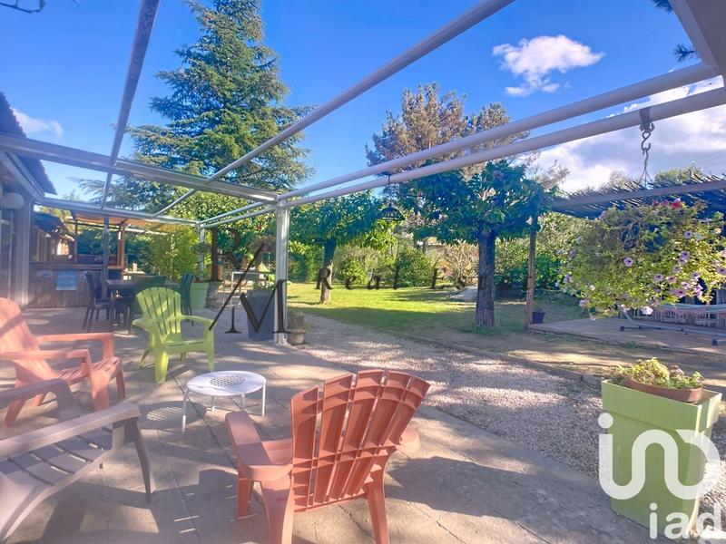 Maison - 330 m² - 12 pièces