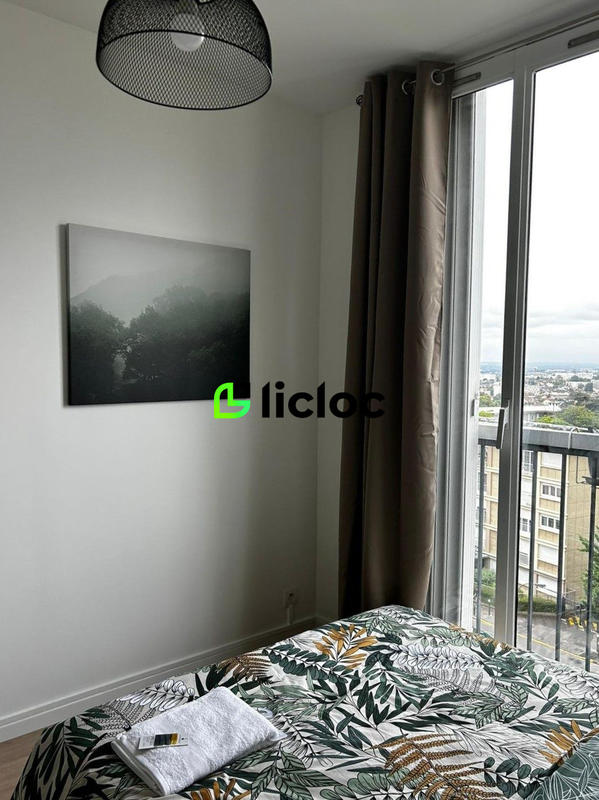 Appartement - 83 m² - 6 pièces