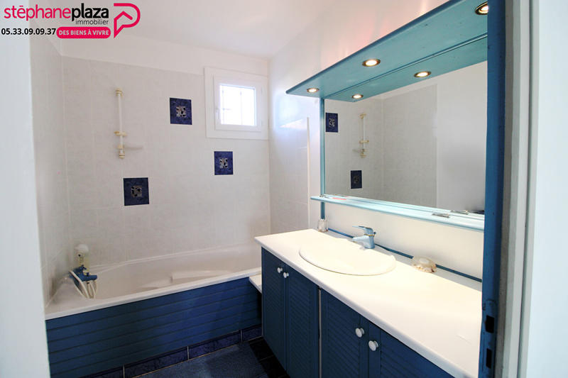 Maison - 168 m² - 6 pièces