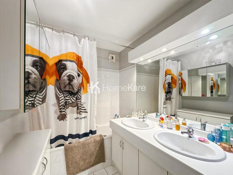 Appartement - 77 m² - 3 pièces