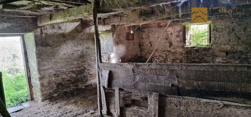 Maison ancienne - 100 m² - 1 pièce