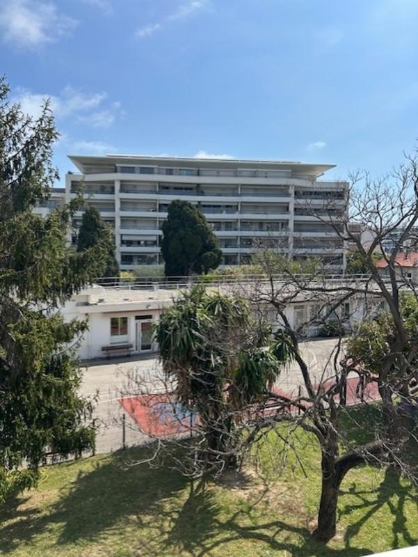 Studio - 19 m² - 1 pièce