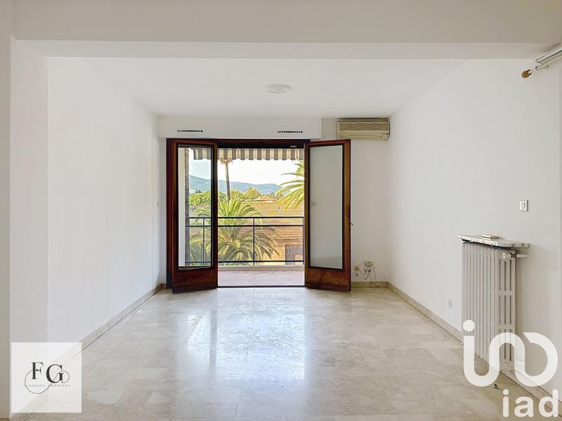 Appartement - 64 m² - 2 pièces