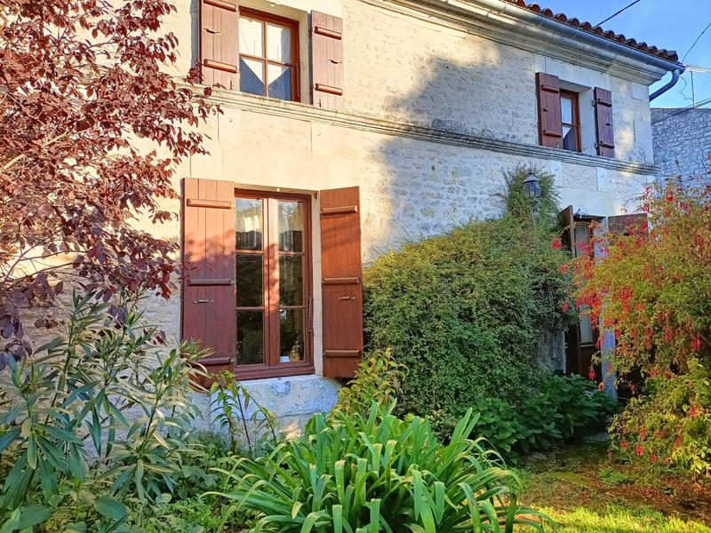 Maison - 187 m² - 6 pièces