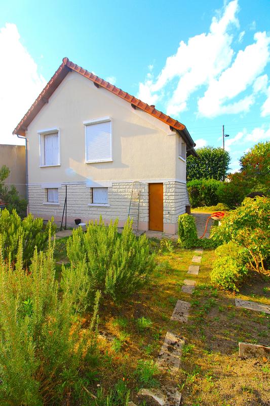 Maison - 88 m² - 4 pièces