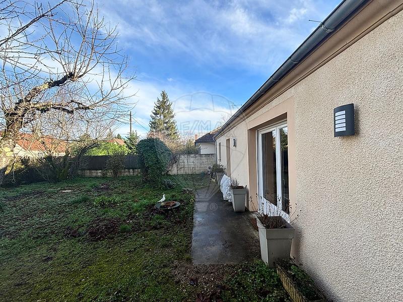 Maison - 122 m² - 5 pièces