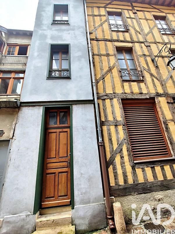 Appartement - 132 m² - 1 pièce