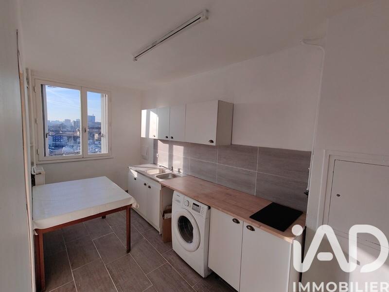Appartement - 97 m² - 6 pièces