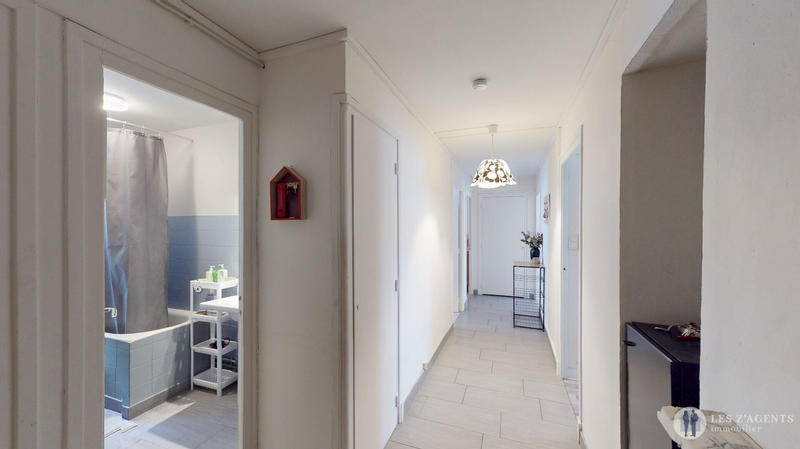 Appartement - 68 m² - 4 pièces