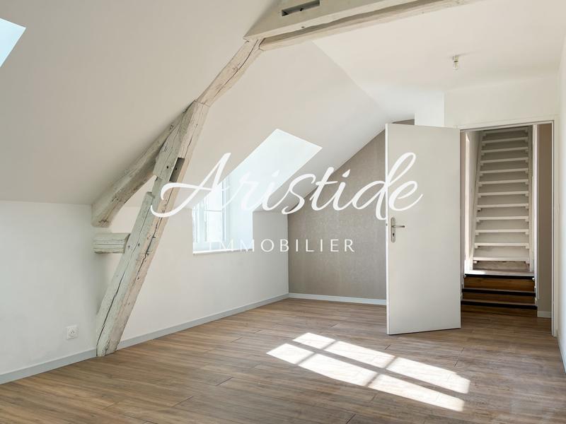 Maison ancienne - 142 m² - 6 pièces