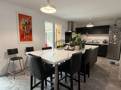 Maison - 134 m² - 5 pièces