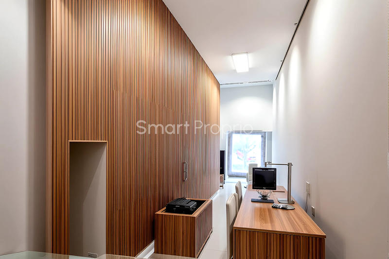 Maison - 200 m² - 6 pièces