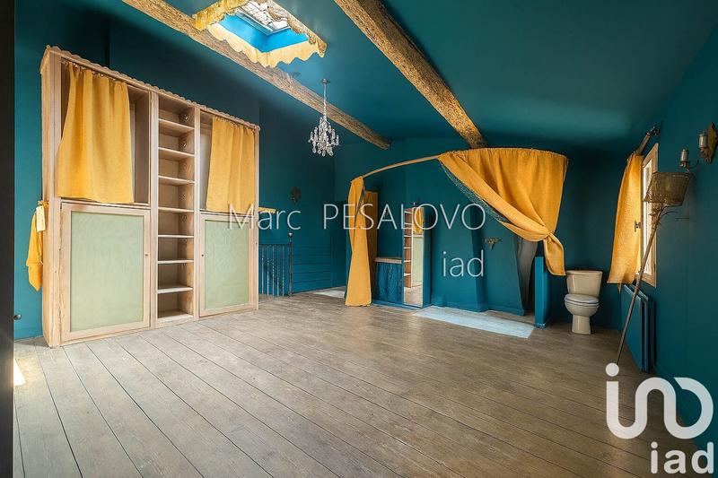 Appartement - 130 m² - 3 pièces