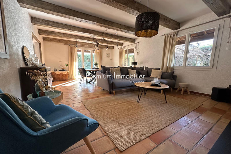 Maison - 147 m² - 7 pièces