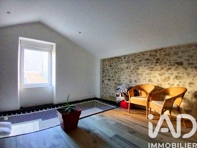 Maison - 107 m² - 4 pièces