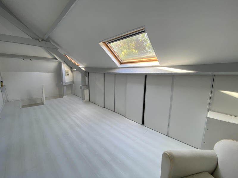 Maison - 150 m² - 10 pièces