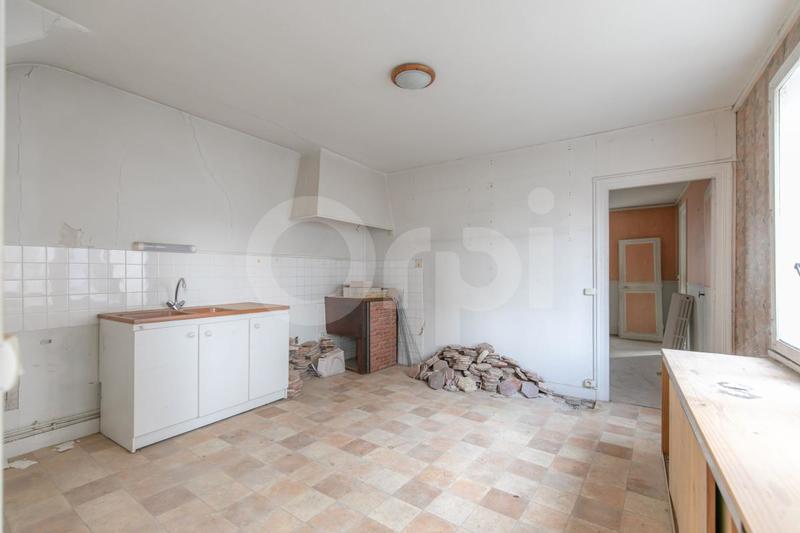 Immeuble - 216 m² - 5 pièces