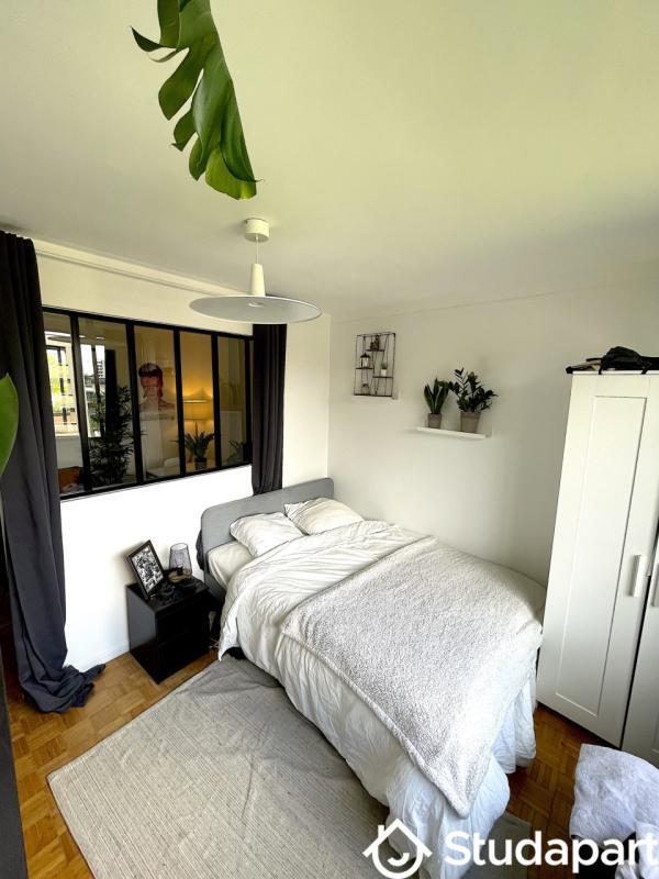 Chambre - 13 m² - 1 pièce