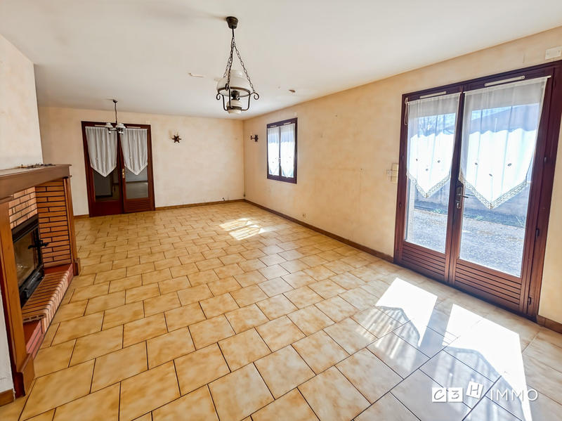 Maison - 100 m² - 4 pièces