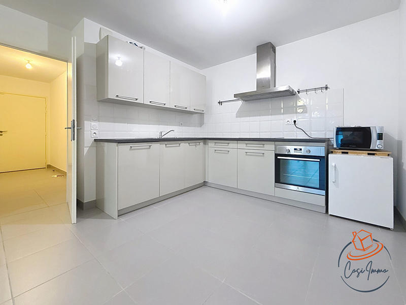 Appartement - 90 m² - 4 pièces